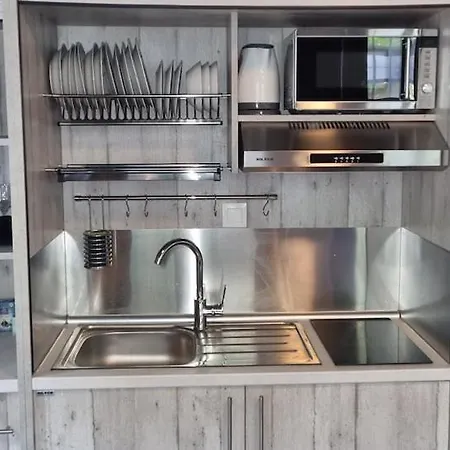 Seaside With Swimming Pool & Parking #1 *