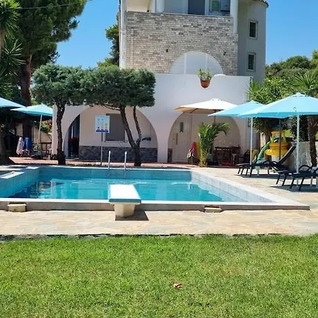 Seaside With Swimming Pool & Parking #1 * Mola Kalyva