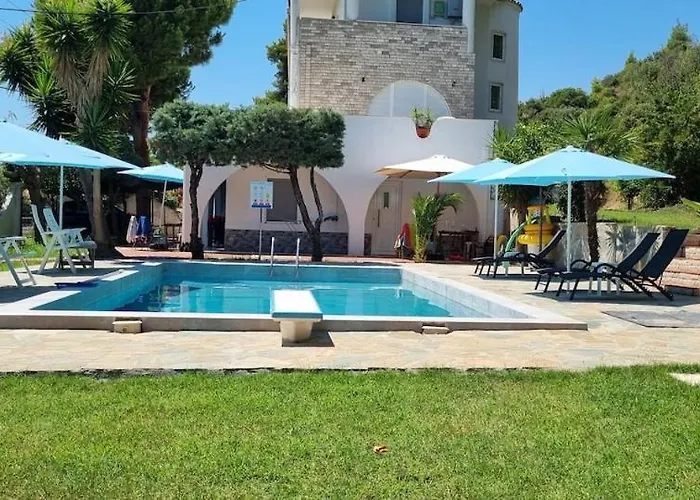 Seaside With Swimming Pool & Parking #1 * Mola Kalyva