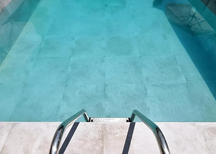 Seaside With Swimming Pool & Parking #1